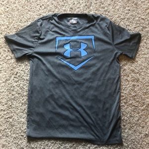 Grey Under Armour T-shirt